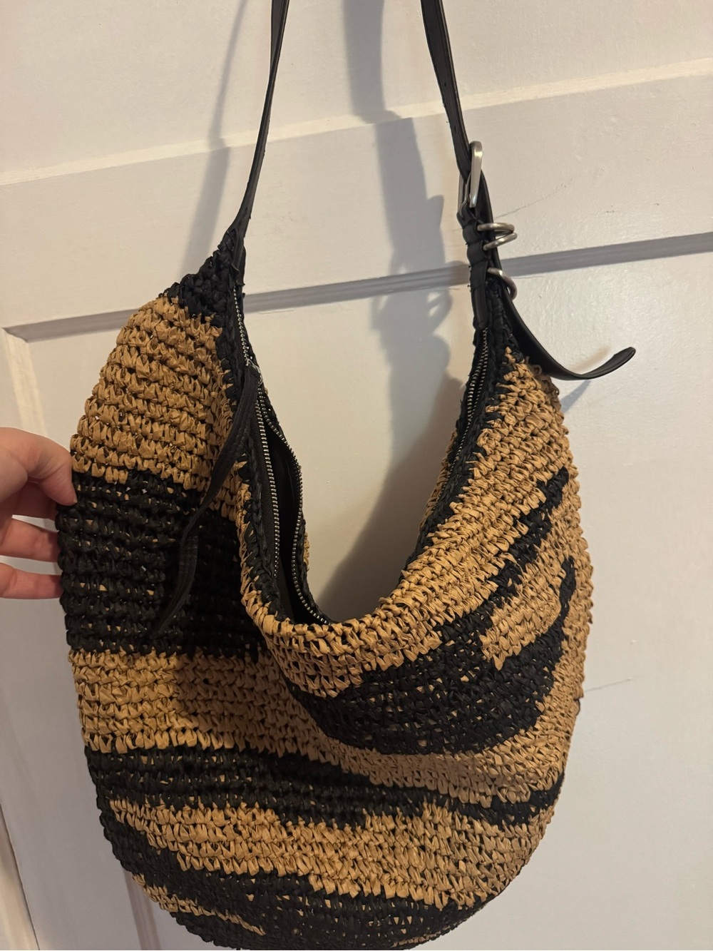 Free People Woven Straw Shoulder Bag in Natural and Black - Picture 3 of 5